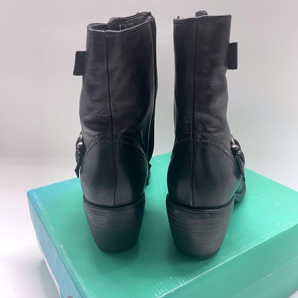 Clarks Mascarpone Cafe Black Leather Moto Ankle Boots 32693 Women 7.5 M - Picture 7 of 10